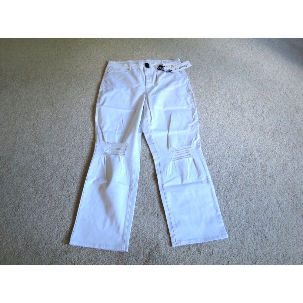 Fashion to Figure White Distressed Pants Size 20 NWT Straight Leg Distressed